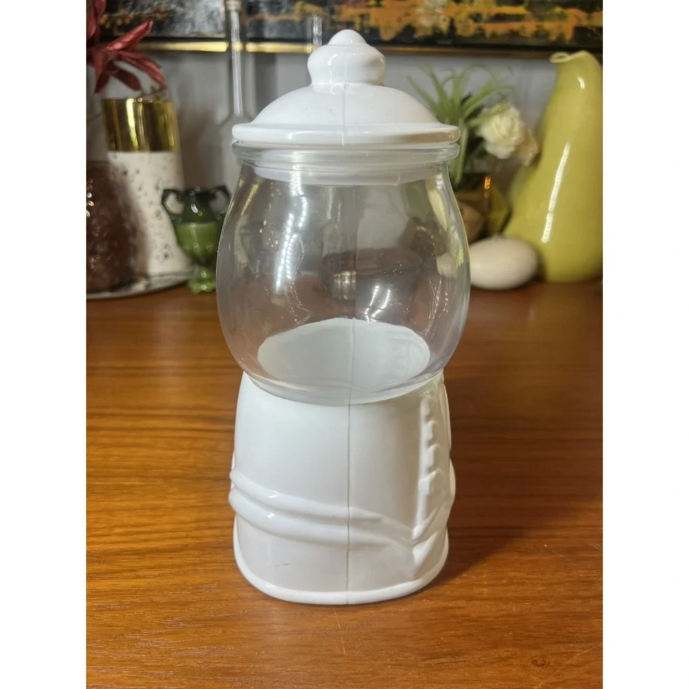 Target Bullseye Playground Gumball Machine Glass WHITE Limited Edition